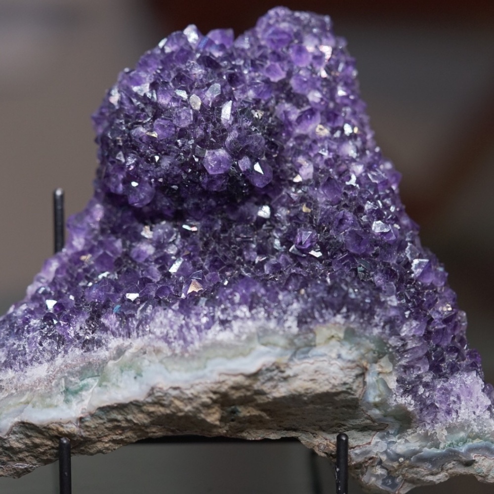 Amethyst Crystal on Agate.